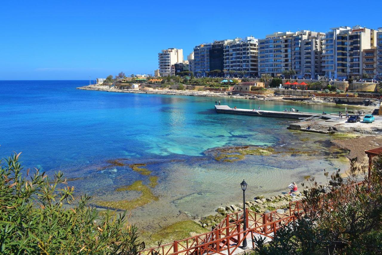 Picturesque Sliema Pad Steps From The Seafront Apartment Luaran gambar