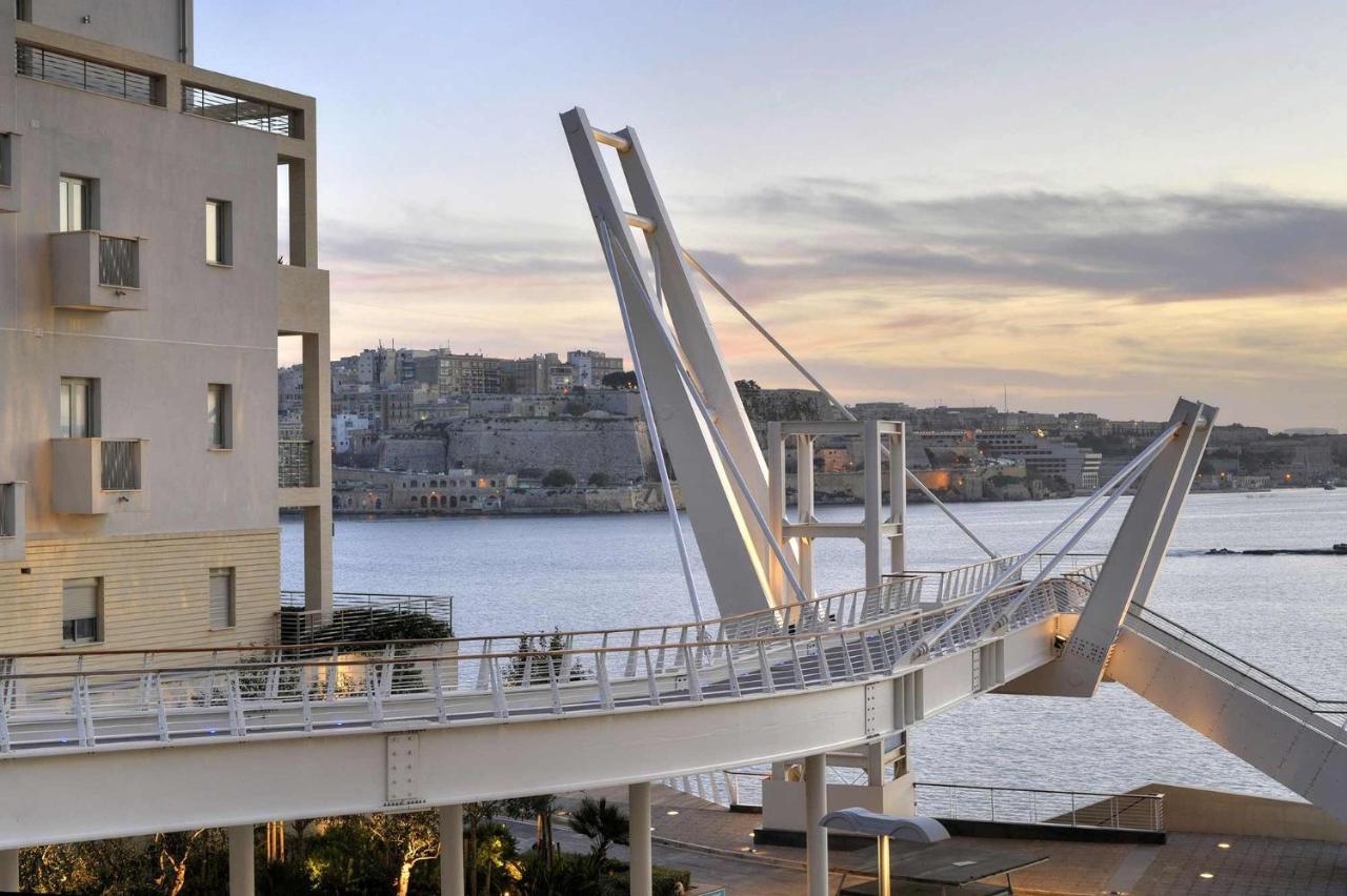 Picturesque Sliema Pad Steps From The Seafront Apartment Luaran gambar